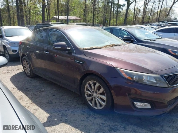 2015 Kia Optima EX with VIN 5XXGN4A73FG397746, listed as a IAAI auction lot 41935854 with 263,069 mi miles. Bid and sale history available at carsss.com. Image 13.