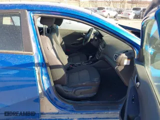 2018 Hyundai Ioniq Hybrid Blue with VIN KMHC65LC2JU072323, listed as a IAAI auction lot 41771754 with 150,817 mi miles. Bid and sale history available at carsss.com. Image 5.