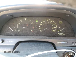 1991 Lexus LS z VIN JT8UF11E0M0082199, wystawiony jako Copart lot #43665155 z przebiegiem 254 548 mil mil oraz Czysty tytuł • Clean title. Historia ofert i sprzedaży dostępna na DreamBid. Obrazek 9.