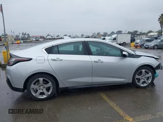 2018 Chevrolet Volt LT with VIN 1G1RC6S53JU151671, listed as a IAAI auction lot 41591730 with 96,119 mi miles. Bid and sale history available at carsss.com. Image 14.