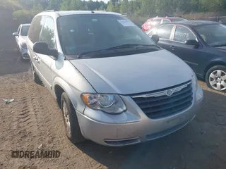 2007 Chrysler Town & Country LX с VIN 2A4GP44R97R343538, выставлен на аукционе IAAI как лот 42822357 с пробегом 143 943 миль миль и . История ставок и продаж доступна на DreamBid. Изображение 1.