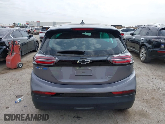 2023 Chevrolet Bolt EV 2LT z VIN 1G1FX6S0XP4170965, wystawiony jako IAAI lot #41946627 z przebiegiem 18 477 mil mil oraz . Historia ofert i sprzedaży dostępna na DreamBid. Obrazek 16.