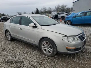 2009 Volkswagen Passat Komfort z VIN WVWJK73C39E024189, wystawiony jako Copart lot #48252385 z przebiegiem Nie podano mil oraz Szkoda całkowita • Salvage title. Historia ofert i sprzedaży dostępna na DreamBid. Obrazek 4.
