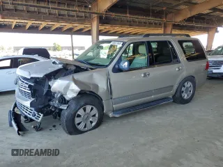 2007 Lincoln Navigator z VIN 5LMFU28567LJ06884, wystawiony jako Copart lot #46607665 z przebiegiem Nie podano mil oraz Szkoda całkowita • Salvage title. Historia ofert i sprzedaży dostępna na DreamBid. Obrazek 1.