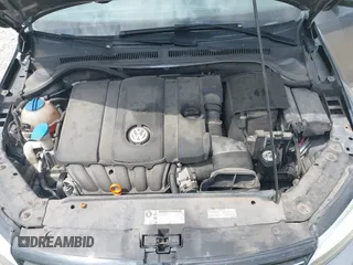 2013 Volkswagen Jetta SE with VIN 3VWDX7AJXDM255977, listed as a IAAI auction lot 42194447 with 120,921 mi miles and . Bid and sale history available at DreamBid. Image 10.