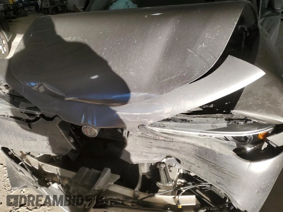 2018 Alfa Romeo Stelvio Ti z VIN ZASFAKBNXJ7B80163, wystawiony jako Copart lot #41805085 z przebiegiem Nie podano mil oraz Szkoda całkowita • Salvage title. Historia ofert i sprzedaży dostępna na DreamBid. Obrazek 14.