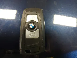 2015 BMW 4 Series 428i xDrive with VIN WBA3T1C59FP820155, listed as a IAAI auction lot 41077810 with 78,029 mi miles and . Bid and sale history available at carsss.com. Image 11.