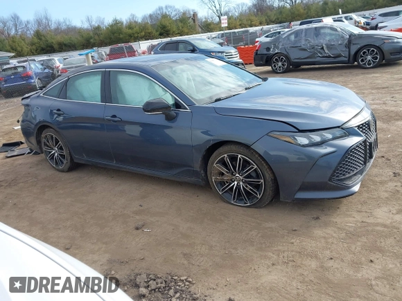 2019 Toyota Avalon XLE z VIN 4T1BZ1FB3KU024135, wystawiony jako IAAI lot #41887321 z przebiegiem 80 547 mil mil oraz . Historia ofert i sprzedaży dostępna na DreamBid. Obrazek 13.