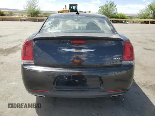 2019 Chrysler 300 Touring with VIN 2C3CCAAG7KH565077, listed as a Copart auction lot 53473735 with 132,873 mi miles and Clean Title. Bid and sale history available at carsss.com. Image 6.