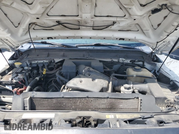 2011 Ford F-250 XL с VIN 1FT7X2A62BEC77926, выставлен на аукционе Copart как лот 60855045 с пробегом 215 741 миль миль и Чистый • Clean title. История ставок и продаж доступна на DreamBid. Изображение 11.