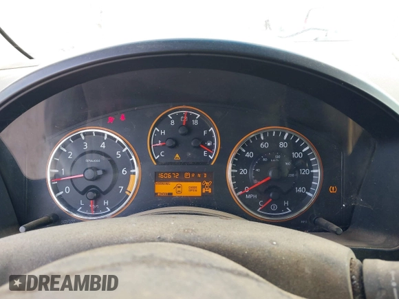 2011 Nissan Titan Pro-4X z VIN 1N6BA0EC8BN307959, wystawiony jako IAAI lot #41837097 z przebiegiem 160 672 mil mil oraz . Historia ofert i sprzedaży dostępna na DreamBid. Obrazek 7.