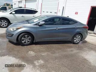 2016 Hyundai Elantra SE с VIN KMHDH4AE5GU650274, выставлен на аукционе IAAI как лот 42350418 с пробегом 124 416 миль миль и . История ставок и продаж доступна на DreamBid. Изображение 14.