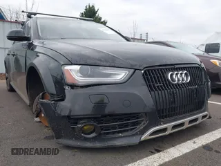 2015 Audi allroad Premium Plus with VIN WA1UFAFL7FA117966, listed as a IAAI auction lot 41530094 with 1 mi miles. Bid and sale history available at carsss.com. Image 18.
