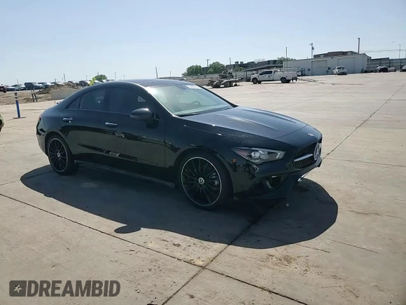 2022 Mercedes-Benz CLA 250 z VIN W1K5J4GB2NN314041, wystawiony jako Copart lot #52886425 z przebiegiem 32 535 mil mil oraz Szkoda całkowita • Salvage title. Historia ofert i sprzedaży dostępna na DreamBid. Obrazek 13.