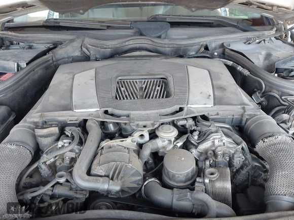 2006 Mercedes-Benz C 230 Sport z VIN WDBRF52H96A852497, wystawiony jako IAAI lot #42586523 z przebiegiem 225 825 mil mil oraz . Historia ofert i sprzedaży dostępna na DreamBid. Obrazek 10.