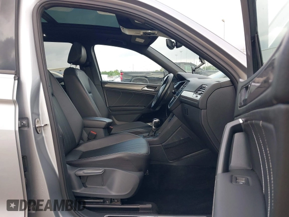 2022 Volkswagen Tiguan SE R-Line Black с VIN 3VVCB7AX6NM075609, выставлен на аукционе IAAI как лот 42156893 с пробегом 189 280 миль миль и . История ставок и продаж доступна на DreamBid. Изображение 5.