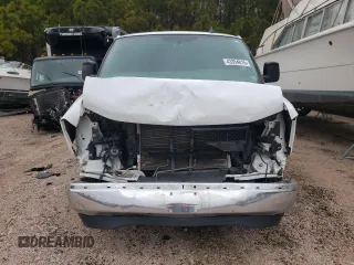 2017 Chevrolet Express Passenger LT z VIN 1GAZGPFFXH1281424, wystawiony jako Copart lot #43354815 z przebiegiem 110 227 mil mil oraz Szkoda całkowita • Salvage title. Historia ofert i sprzedaży dostępna na DreamBid. Obrazek 5.