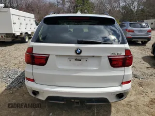 2013 BMW X5 xDrive35i with VIN 5UXZV4C52D0B10448, listed as a Copart auction lot 53533145 with 214,905 mi miles and Clean Title. Bid and sale history available at carsss.com. Image 6.