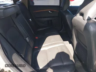 2011 Volvo XC70 3.2L with VIN YV4940BZ0B1095869, listed as a IAAI auction lot 42152626 with 133,696 mi miles and . Bid and sale history available at DreamBid. Image 8.