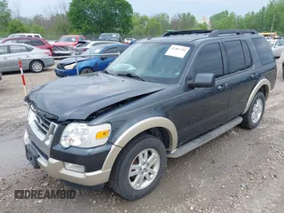 2010 Ford Explorer Eddie Bauer с VIN 1FMEU7EE6AUA19195, выставлен на аукционе IAAI как лот 42387756 с пробегом 200 000 миль миль и . История ставок и продаж доступна на DreamBid. Изображение 2.