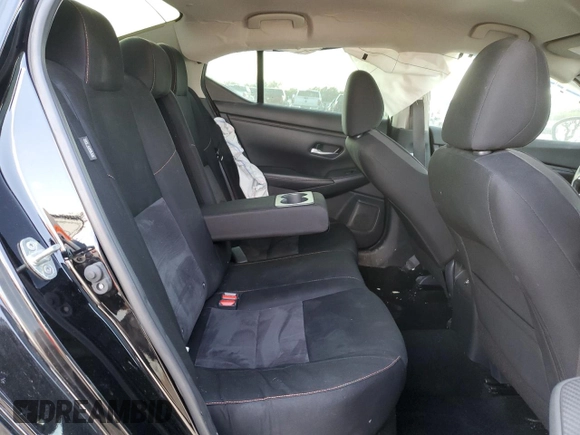 2020 Nissan Sentra SR z VIN 3N1AB8DV3LY303404, wystawiony jako Copart lot #44040395 z przebiegiem 75 029 mil mil oraz Szkoda całkowita • Salvage title. Historia ofert i sprzedaży dostępna na DreamBid. Obrazek 10.