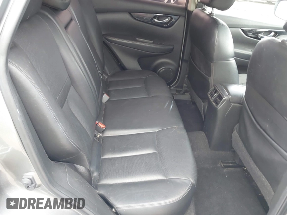 2017 Nissan Rogue S with VIN JN1BJ1CP2HW017091, listed as a IAAI auction lot 41906749 with 74,591 mi miles and . Bid and sale history available at DreamBid. Image 8.
