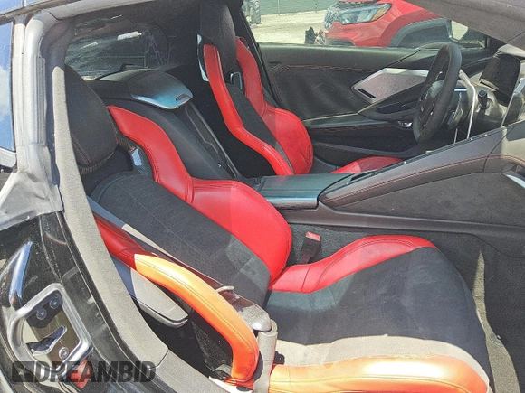 2022 Chevrolet Corvette 3LT z VIN 1G1YC2D41N5105717, wystawiony jako Copart lot #53651315 z przebiegiem Nie podano mil oraz Czysty tytuł • Clean title. Historia ofert i sprzedaży dostępna na DreamBid. Obrazek 10.
