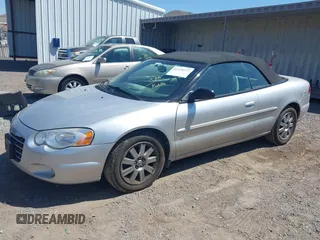 2005 Chrysler Sebring Limited z VIN 1C3EL65R35N516763, wystawiony jako IAAI lot #42478177 z przebiegiem 145 053 mil mil oraz . Historia ofert i sprzedaży dostępna na DreamBid. Obrazek 2.
