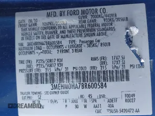 2011 Mercury Milan with VIN 3MEHM0HA7BR600584, listed as a IAAI auction lot 41456543 with 190,740 mi miles. Bid and sale history available at carsss.com. Image 9.