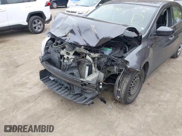 2014 Nissan Sentra SV z VIN 3N1AB7AP4EL686978, wystawiony jako IAAI lot #40852938 z przebiegiem 90 663 mil mil oraz . Historia ofert i sprzedaży dostępna na DreamBid. Obrazek 6.