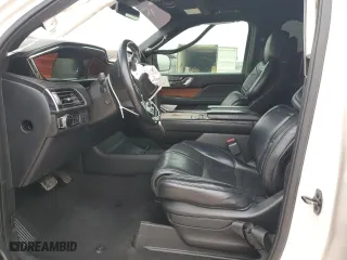 2019 Lincoln Navigator Reserve with VIN 5LMJJ2LT5KEL12736, listed as a Copart auction lot 43811855 with 67,723 mi miles and Salvage Title. Bid and sale history available at carsss.com. Image 7.