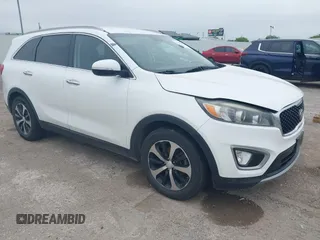 2017 Kia Sorento EX с VIN 5XYPH4A54HG307072, выставлен на аукционе IAAI как лот 42381045 с пробегом 231 533 миль миль и . История ставок и продаж доступна на DreamBid. Изображение 1.