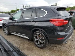 2019 BMW X1 xDrive28i with VIN WBXHT3C57K5L89635, listed as a Copart auction lot 49495633 with Not Provided miles. Bid and sale history available at carsss.com. Image 2.