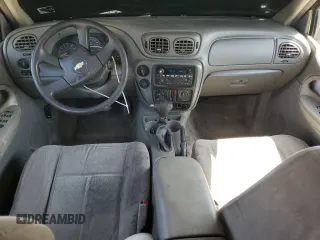 2006 Chevrolet TrailBlazer LS with VIN 1GNET16SX66161738, listed as a Copart auction lot 52436865 with 194,452 mi miles and Salvage Title. Bid and sale history available at DreamBid. Image 8.