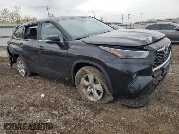 2023 Toyota Highlander Hybrid LE with VIN 5TDBBRCH5PS586128, listed as a Copart auction lot 55253445 with 28,362 mi miles and Salvage title. Bid and sale history available at DreamBid. Image 4.