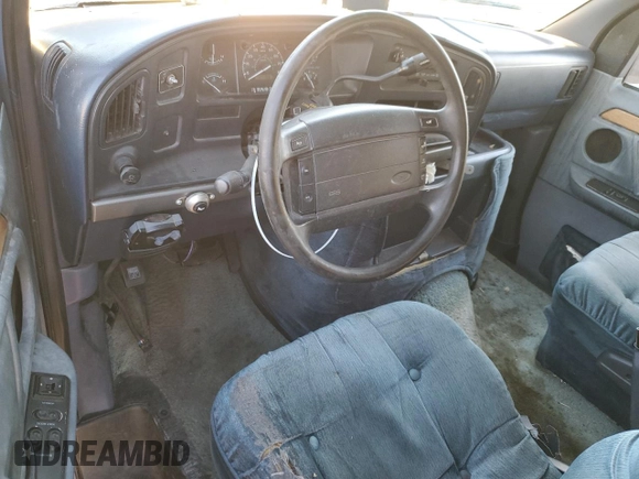 1993 Ford Econoline Cargo with VIN 1FDEE14HXPHA70531, listed as a Copart auction lot 89220235 with 202,718 mi miles and Salvage Title. Bid and sale history available at DreamBid. Image 8.