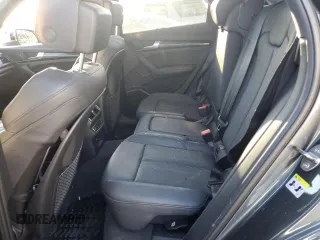2018 Audi SQ5 Prestige with VIN WA1C4AFY0J2027977, listed as a Copart auction lot 68271184 with Not Provided miles and Salvage Title. Bid and sale history available at DreamBid. Image 10.