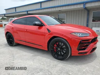 2022 Lamborghini Urus z VIN ZPBUA1ZL0NLA21835, wystawiony jako Copart lot #62020714 z przebiegiem 8344 mil mil oraz Tytuł czysty. Historia ofert i sprzedaży dostępna na DreamBid. Obrazek 4.