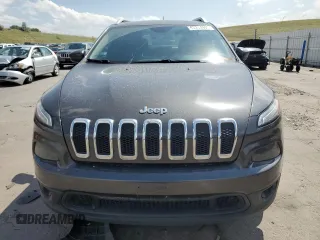2017 Jeep Cherokee Latitude с VIN 1C4PJMCSXHW564831, выставлен на аукционе Copart как лот 62214995 с пробегом 143 793 миль миль и Чистый • Clean title. История ставок и продаж доступна на DreamBid. Изображение 5.