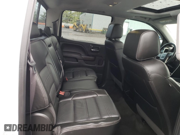2017 GMC Sierra 1500 Denali z VIN 3GTU2PEJ8HG353759, wystawiony jako Copart lot #56432225 z przebiegiem 107 371 mil mil oraz Czysty tytuł • Clean title. Historia ofert i sprzedaży dostępna na DreamBid. Obrazek 10.