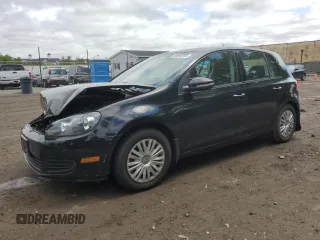 2013 Volkswagen Golf w/Conv z VIN WVWDB7AJ1DW123532, wystawiony jako Copart lot #56648955 z przebiegiem 50 990 mil mil oraz Szkoda całkowita • Salvage title. Historia ofert i sprzedaży dostępna na DreamBid. Obrazek 1.