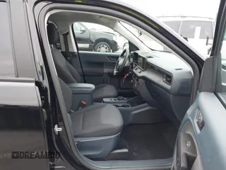 2023 Ford Maverick XL z VIN 3FTTW8E39PRA28323, wystawiony jako IAAI lot #42482477 z przebiegiem 24 651 mil mil oraz . Historia ofert i sprzedaży dostępna na DreamBid. Obrazek 5.