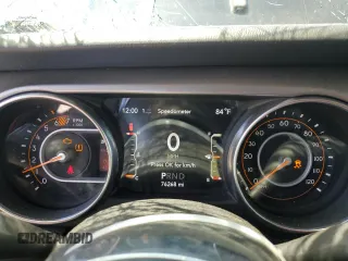 2020 Jeep Wrangler Unlimited Sahara z VIN 1C4HJXEN2LW213644, wystawiony jako Copart lot #54935355 z przebiegiem 76 268 mil mil oraz Szkoda całkowita • Salvage title. Historia ofert i sprzedaży dostępna na DreamBid. Obrazek 9.