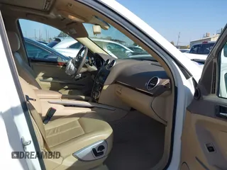 2007 Mercedes-Benz GL-Class with VIN 4JGBF71E57A155802, listed as a IAAI auction lot 40797028 with 213,075 mi miles. Bid and sale history available at carsss.com. Image 5.