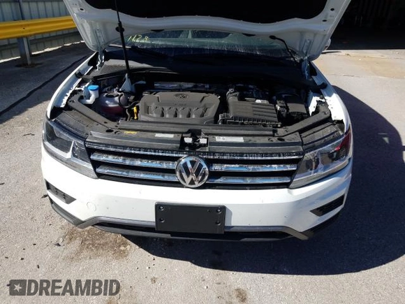2020 Volkswagen Tiguan S with VIN 3VV1B7AXXLM084866, listed as a Copart auction lot 33149061 with 2,439 mi miles and Salvage title. Bid and sale history available at DreamBid. Image 7.