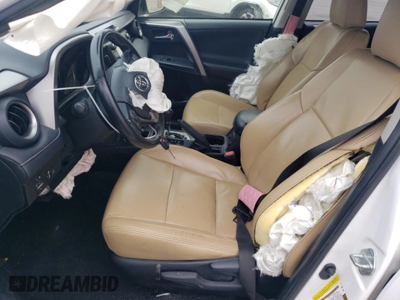 2017 Toyota RAV4 XLE with VIN JTMWFREV1HD098512, listed as a Copart auction lot 44060895 with 135,201 mi miles and Clean Title. Bid and sale history available at carsss.com. Image 7.
