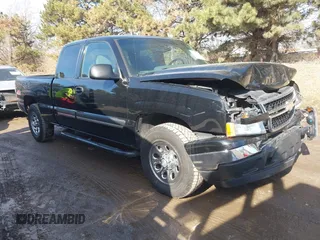 2006 Chevrolet Silverado 1500 LT1 with VIN 1GCEK19B16Z257716, listed as a IAAI auction lot 41527384 with 190,383 mi miles. Bid and sale history available at carsss.com. Image 1.