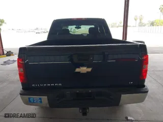 2008 Chevrolet Silverado 1500 LT w/1LT with VIN 3GCEK13M28G143589, listed as a IAAI auction lot 42040084 with 96,452 mi miles. Bid and sale history available at carsss.com. Image 16.