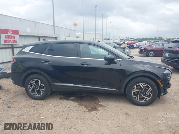 2024 Kia Sportage LX with VIN KNDPU3DFXR7285359, listed as a IAAI auction lot 42158311 with 30,928 mi miles and . Bid and sale history available at DreamBid. Image 14.