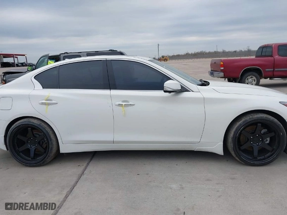 2021 Infiniti Q50 3.0t SENSORY with VIN JN1EV7CP7MM701533, listed as a IAAI auction lot 41200618 with 60,464 mi miles. Bid and sale history available at carsss.com. Image 13.